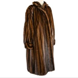 Bergdorf Goodman Vintage Brown Mink Fur Coat Size Medium - no damages